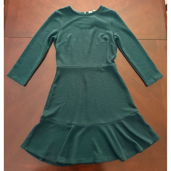 GAP Textured Fit & Flare Green Flutter Dress Career Holiday Party Size 6 TALL - Picture 2 of 13
